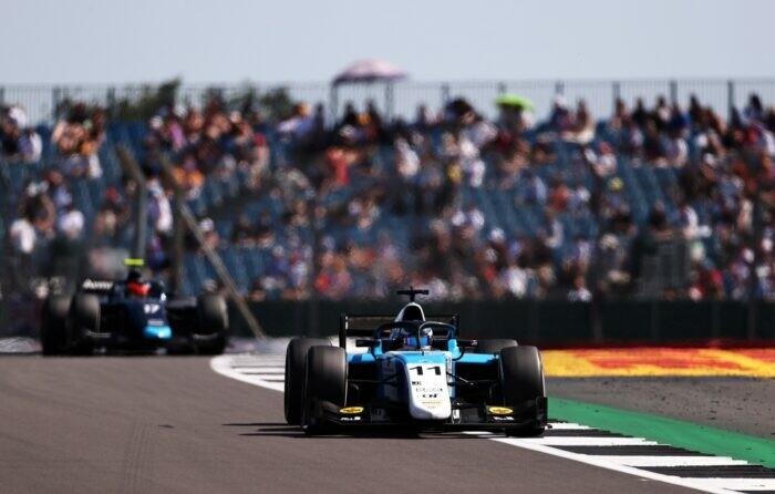 Richard Verschoor / MP Motorsport / Formula 2 / Silverstone / 2021