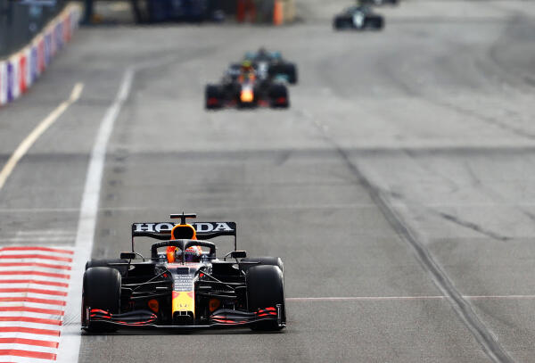 Verstappen-gp-bakoe