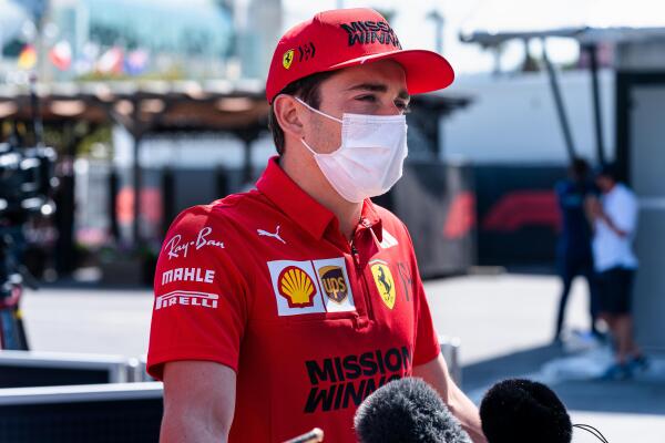21009-azerbaijan-gp-thursday-gallery