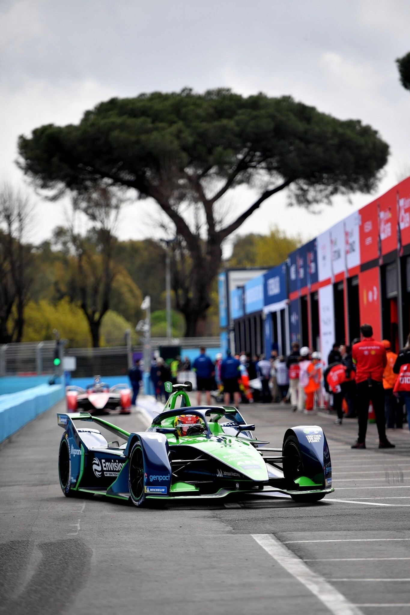 Robin Frijns