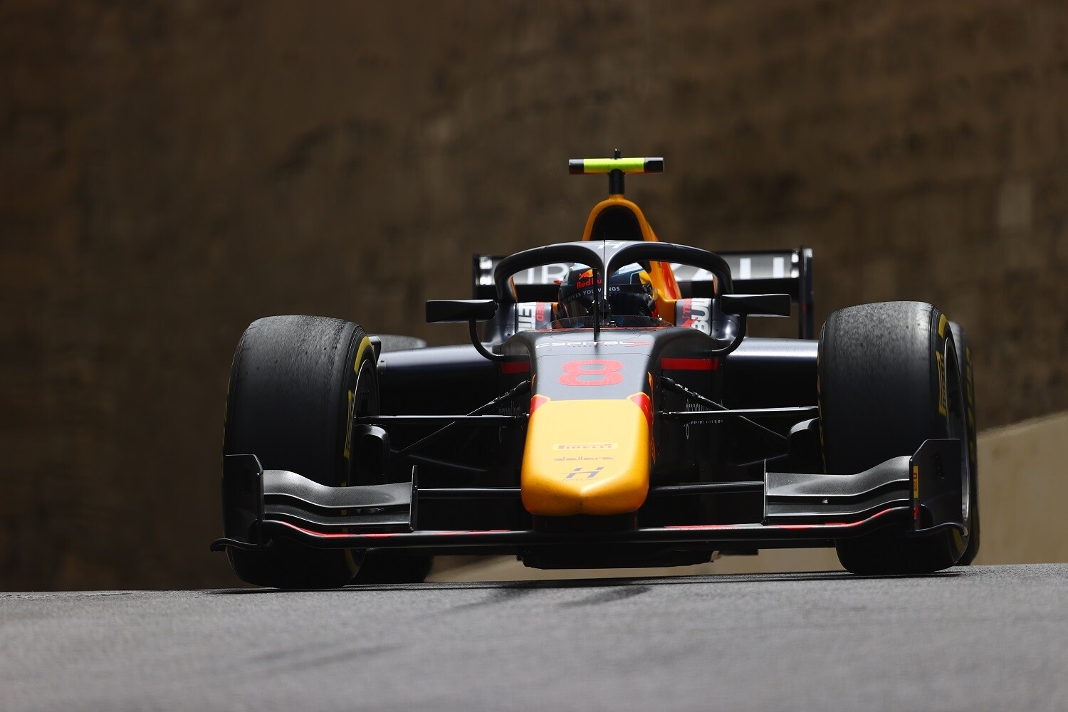 01-Juri-Vips-Hitech-Grand-Prix-C-Formula-Motorsport-Limited