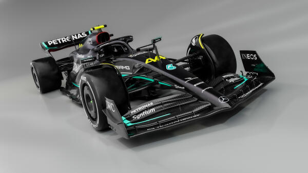 Mercedes W14 launch